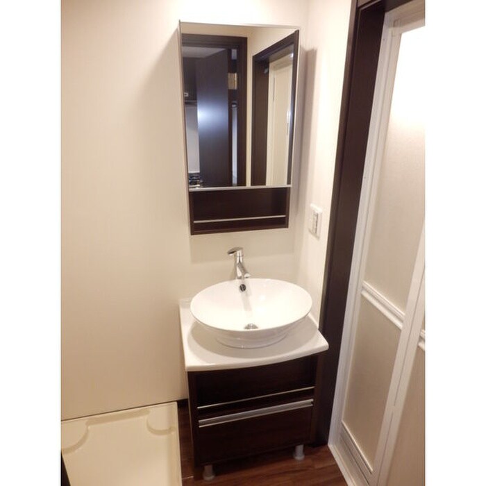 物件内観写真12　(洗面)