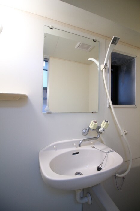 物件内観写真12　(洗面)