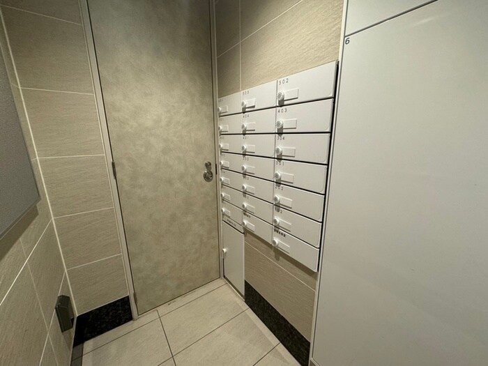 物件外観写真4　(建物設備)