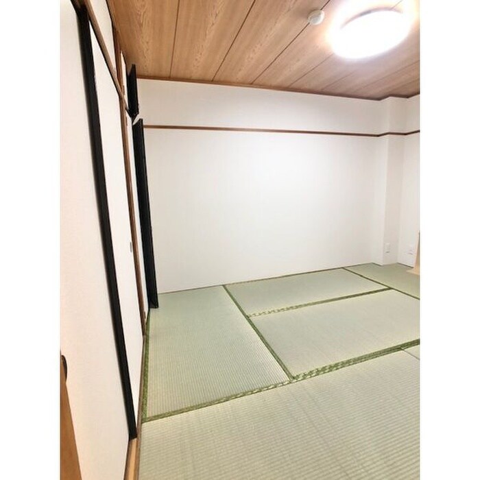 物件内観写真8　(内観写真)