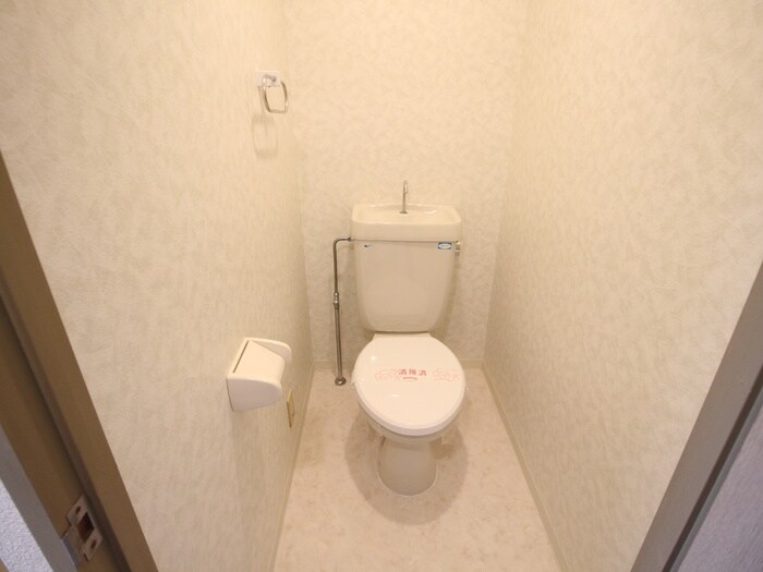 物件内観写真12　(トイレ)