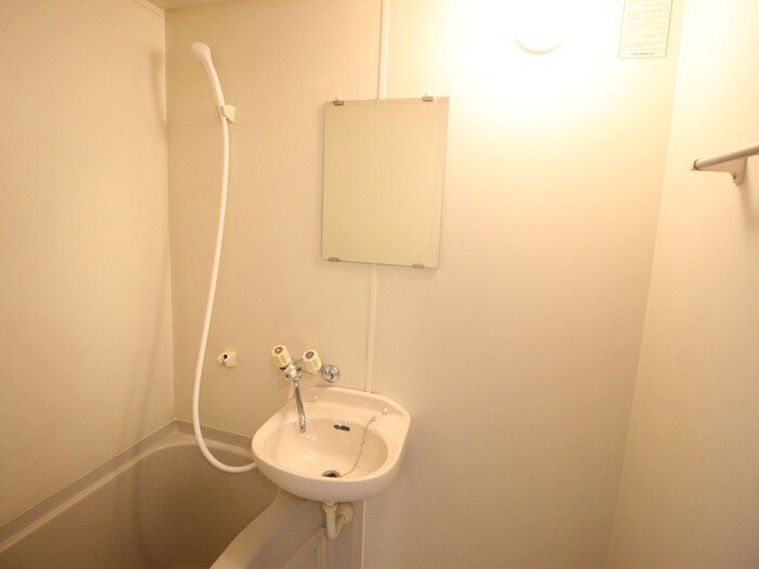 物件内観写真13　(洗面)