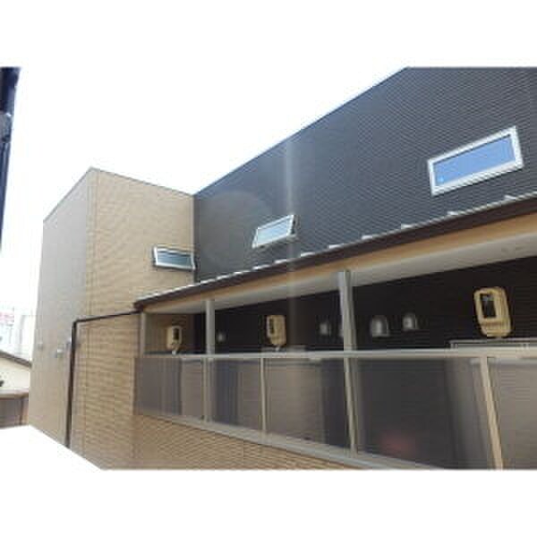 物件外観写真2　(外観写真)