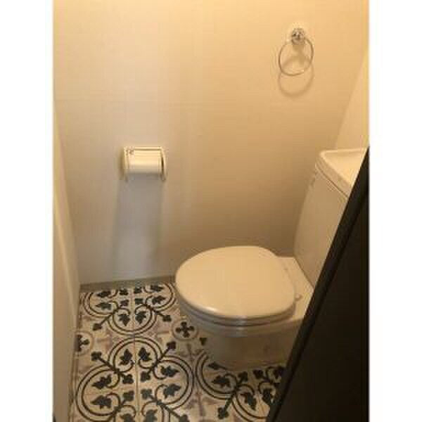 物件内観写真9　(トイレ)