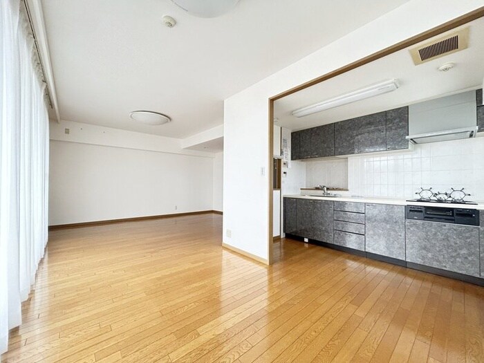 物件内観写真18　(居室)