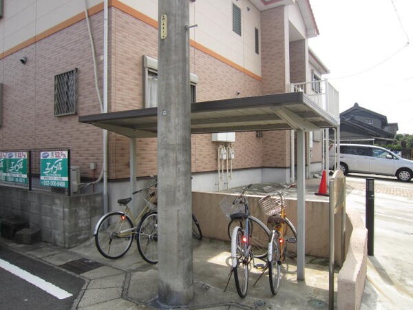 駐輪場