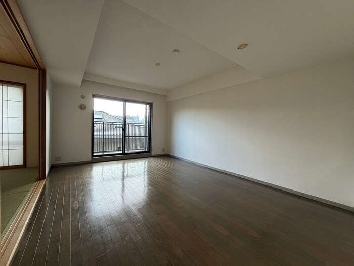 物件内観写真11　(居室)