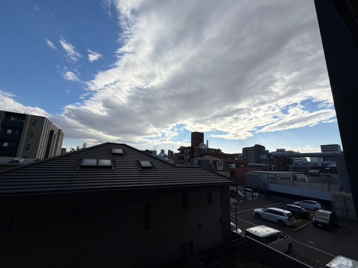 物件内観写真22　(室内からの展望)