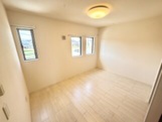 物件内観写真15　(居室)