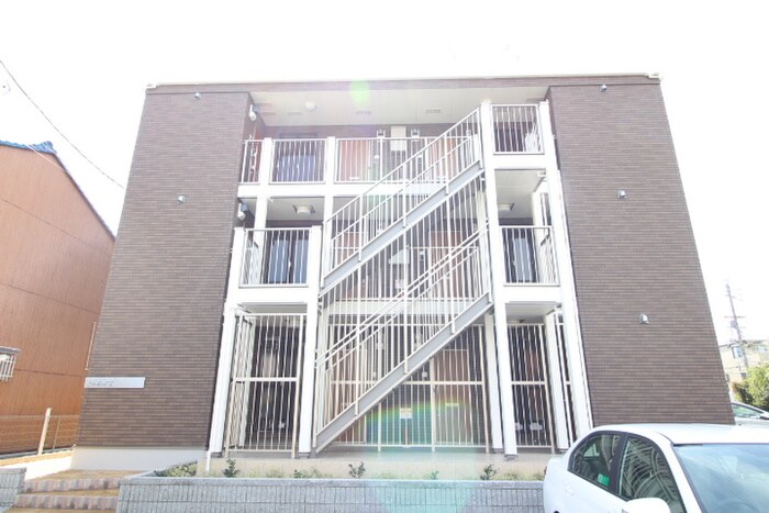 物件外観写真1　(外観写真)