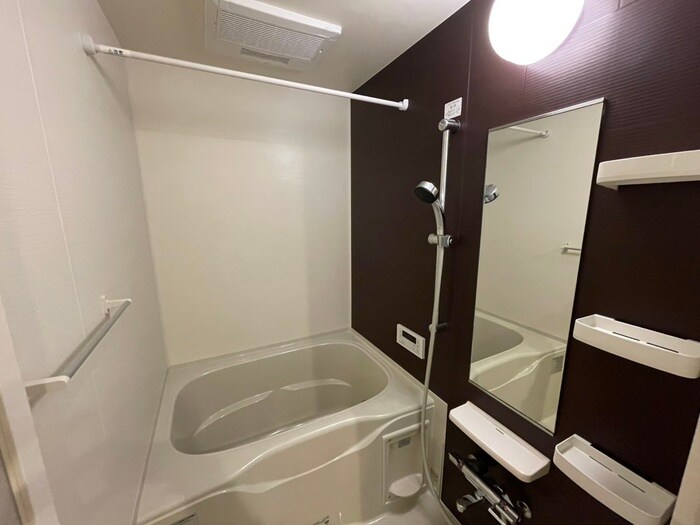 物件内観写真10　(バス／シャワールーム等)