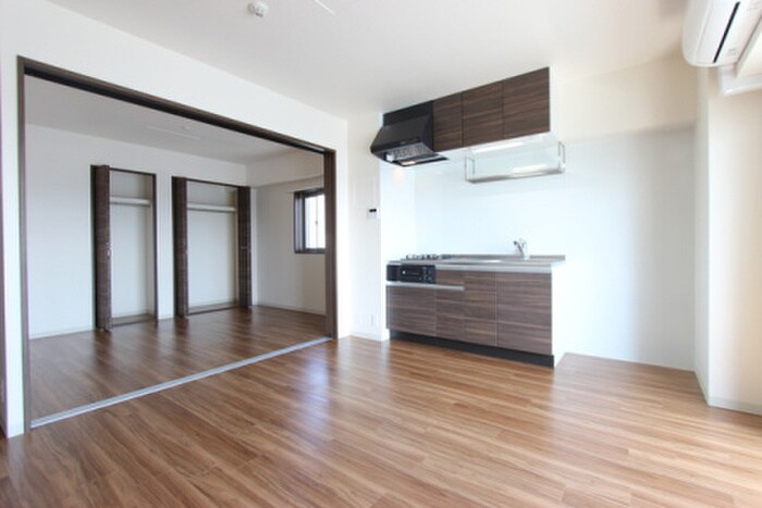 物件内観写真9　(居室)