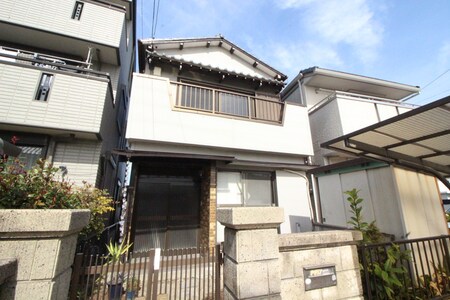 鈴井町貸家外観写真