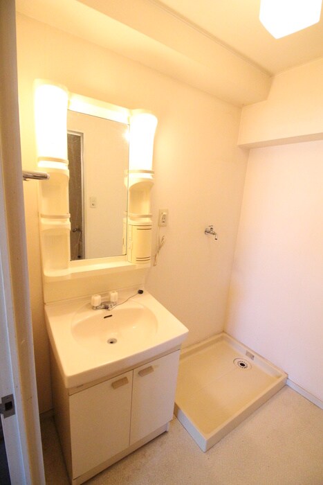 物件内観写真13　(洗面)