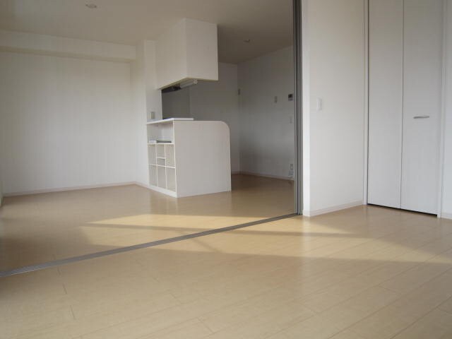 物件内観写真5　(居室)