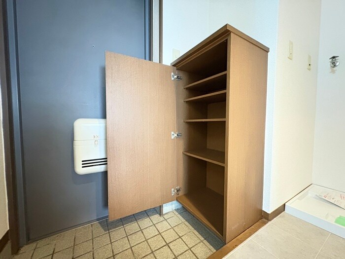 物件内観写真16　(靴箱)
