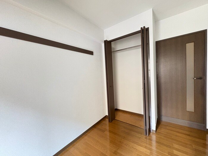 物件内観写真18　(収納)