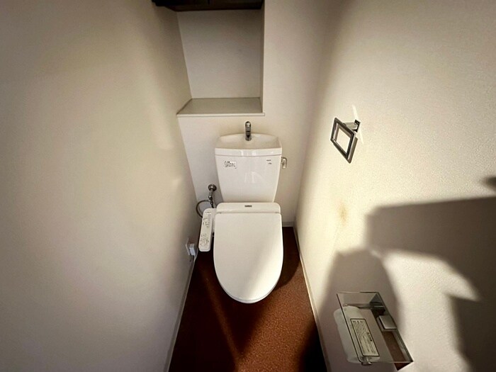 物件内観写真12　(トイレ)
