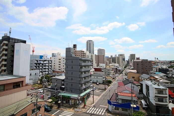 物件内観写真9　(室内からの展望)