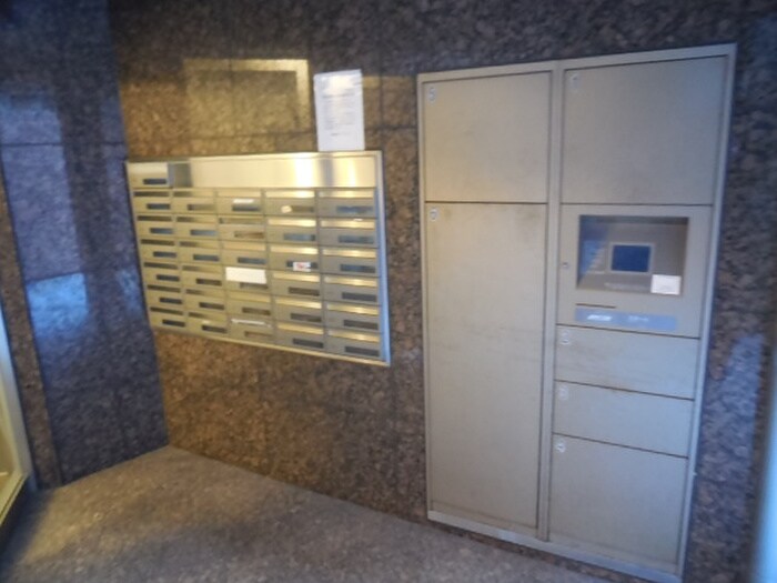 物件外観写真3　(建物設備)