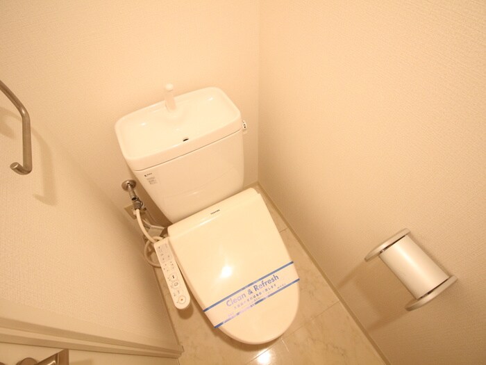 物件内観写真12　(トイレ)