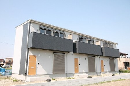 RURAL西新海外観写真