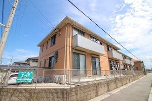 ウエストコ－ト外観写真
