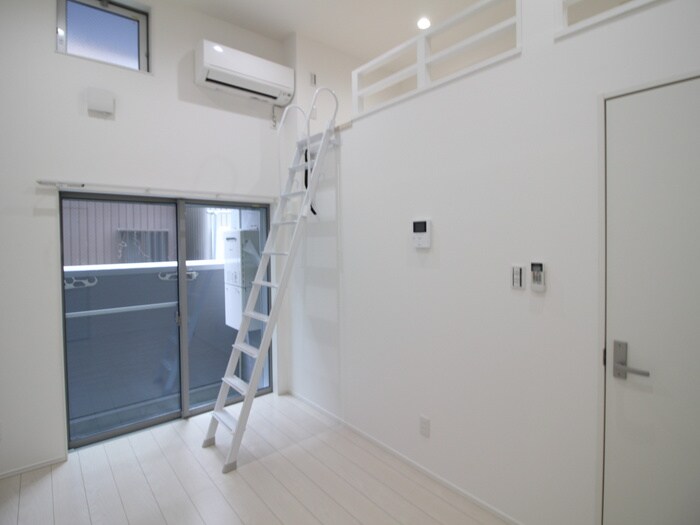 物件内観写真8　(居室)