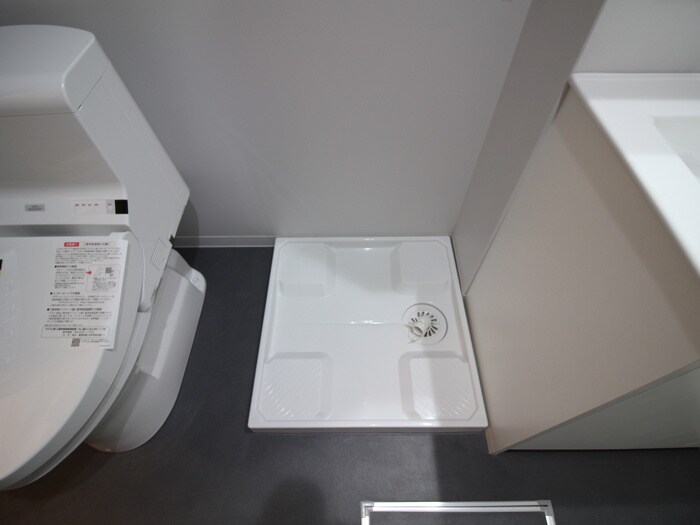 物件内観写真14　(洗濯機置場)