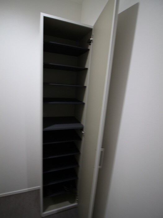 物件内観写真18　(靴箱)