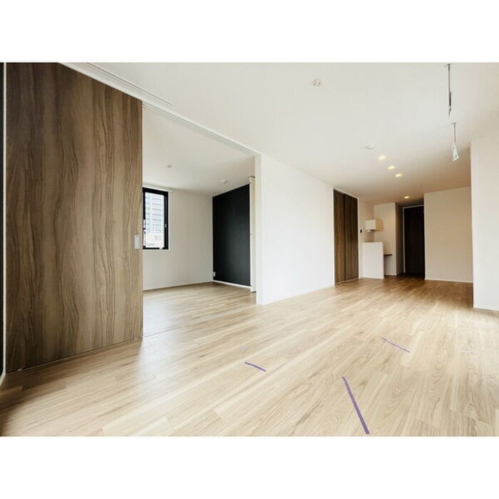 物件内観写真4　(居室)