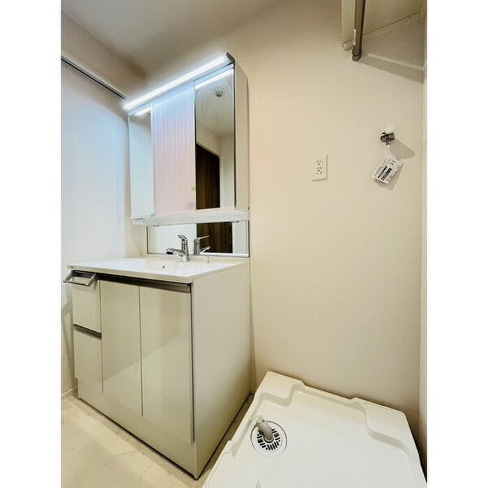 物件内観写真11　(洗面)