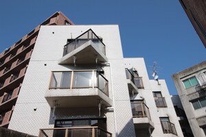 メゾン八事外観写真