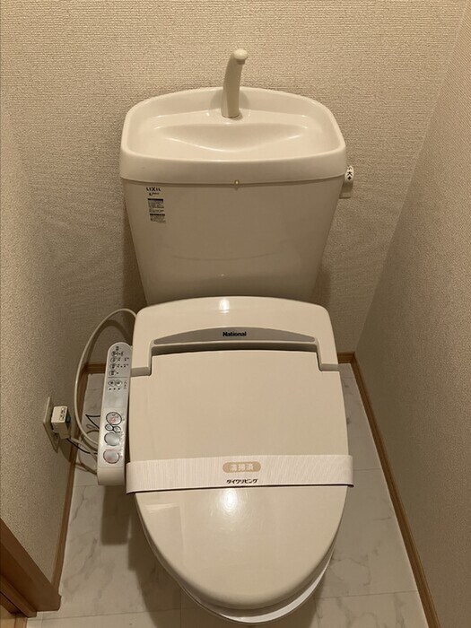 物件内観写真15　(トイレ)