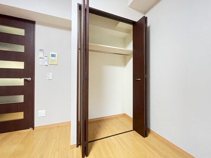 物件内観写真9　(収納)