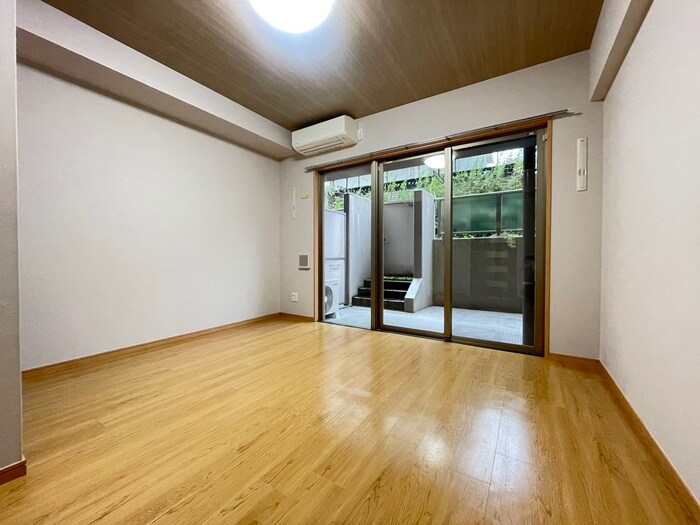 物件内観写真16　(居室)