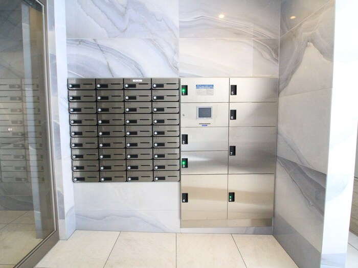 物件外観写真4　(建物設備)