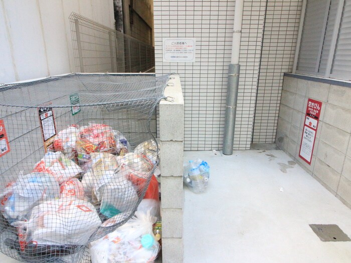 物件外観写真6　(建物設備)