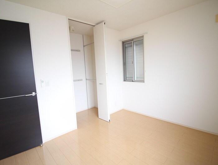 物件内観写真14　(居室)