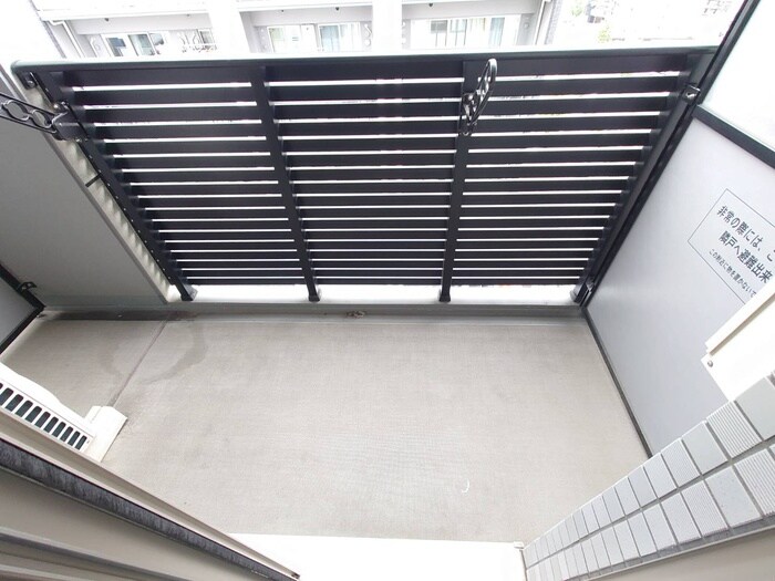 物件内観写真16　(ベランダ・バルコニー)