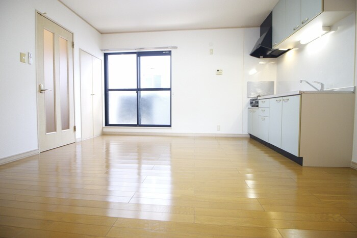 物件内観写真8　(居室)