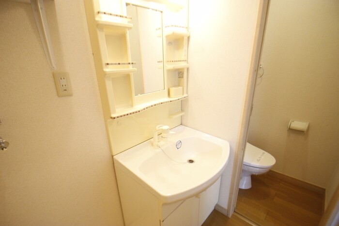 物件内観写真16　(洗面)