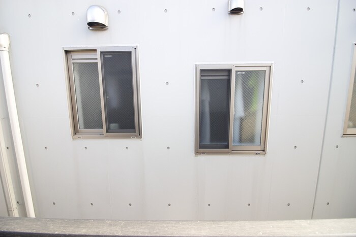 物件内観写真22　(室内からの展望)