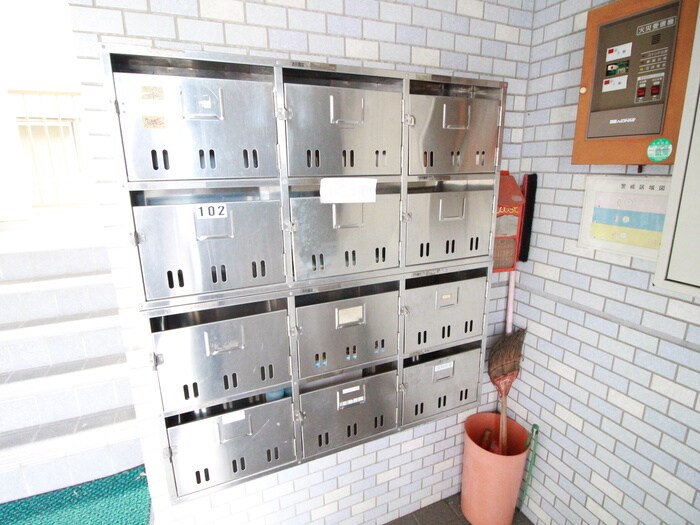 物件外観写真6　(建物設備)