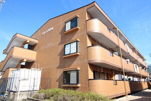 シャルマン門弟山外観写真