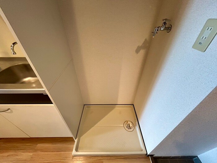 物件内観写真17　(洗濯機置場)