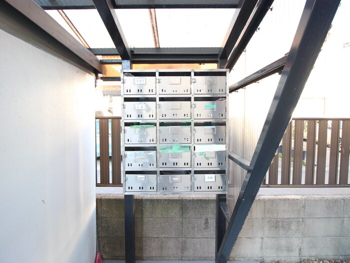 物件外観写真4　(建物設備)