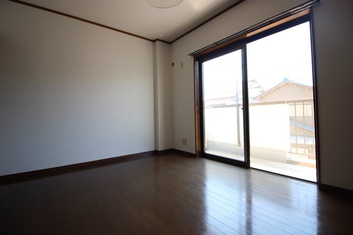 物件内観写真10　(居室)