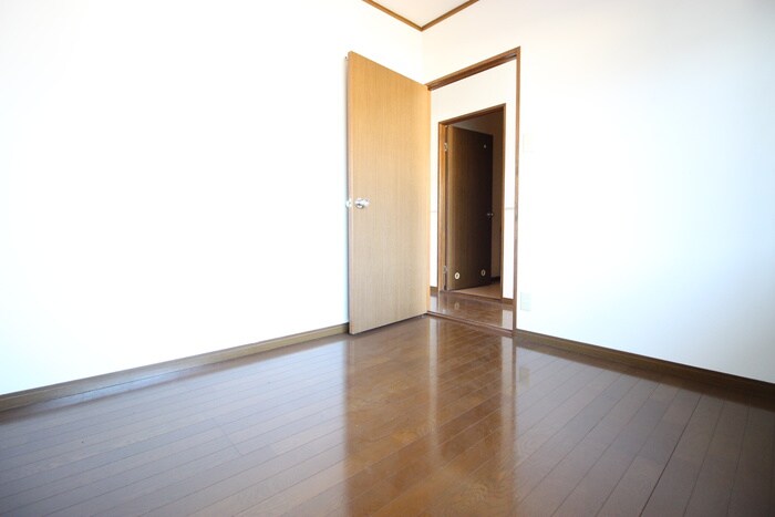 物件内観写真16　(居室)