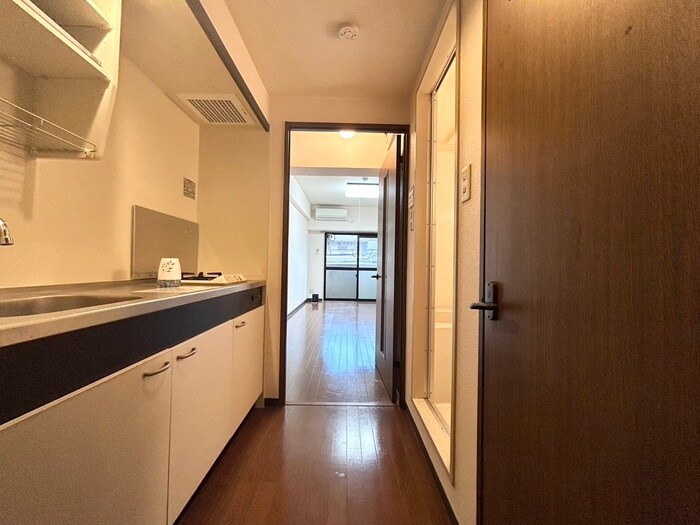 物件内観写真21　(廊下)